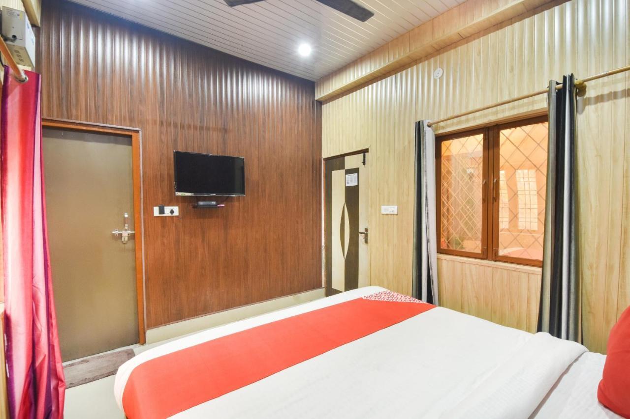 Oyo Flagship Yuvraj Inn Rajpur Экстерьер фото
